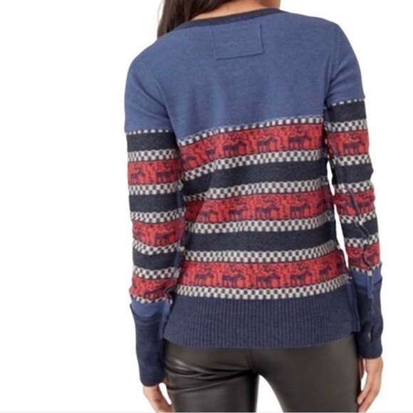 Free People We The Free To the Woods Knit Holiday Christmas Top NWT - Picture 3 of 14